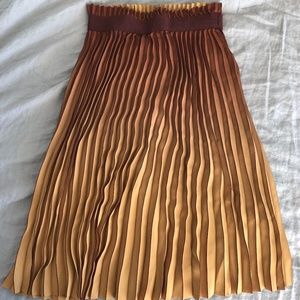 Aritzia Babaton Westin Skirt - Gold/Brown Ombré - Size Small
